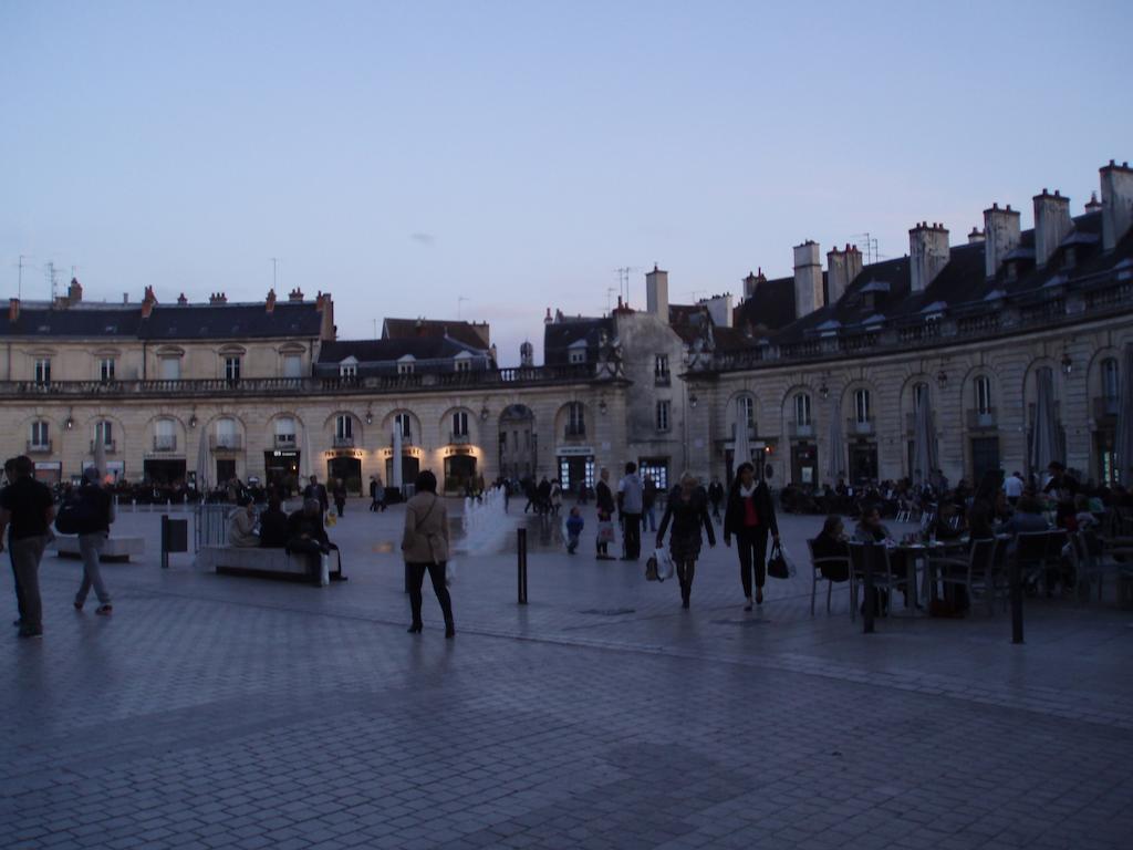 Studio Dijon Rue Pietonne Rum bild